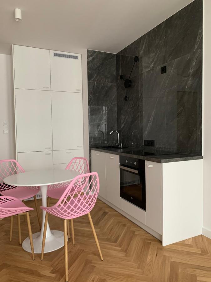 Apartamenty Wola Goleszowska Warschau Buitenkant foto
